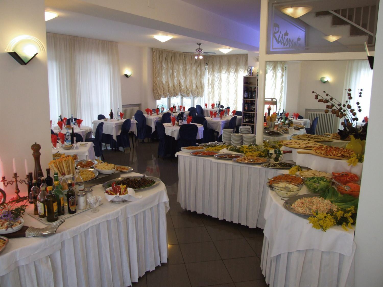 Hotel Mediterraneo Pesaro Exterior photo